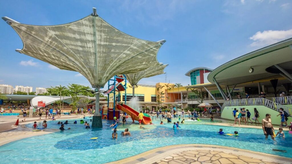 Punggol Swimming Complex a look from the inside.